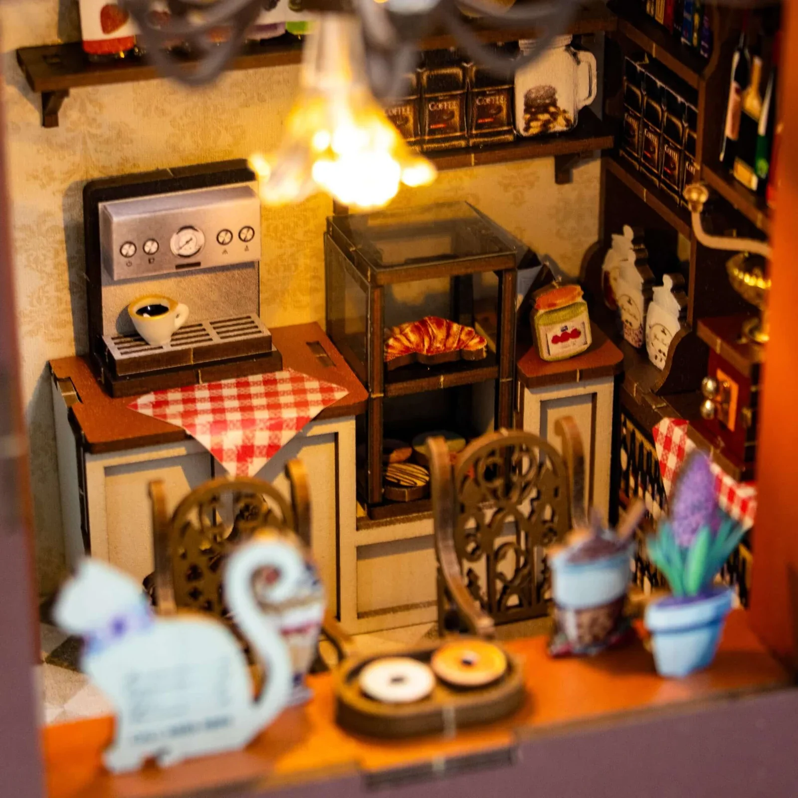 Rokrgeek Coffee House DIY Book Nook - Image 9