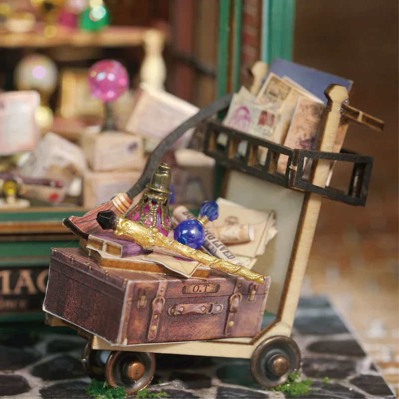 Rokrgeek Magic Wand Miniature House Kit - Image 5