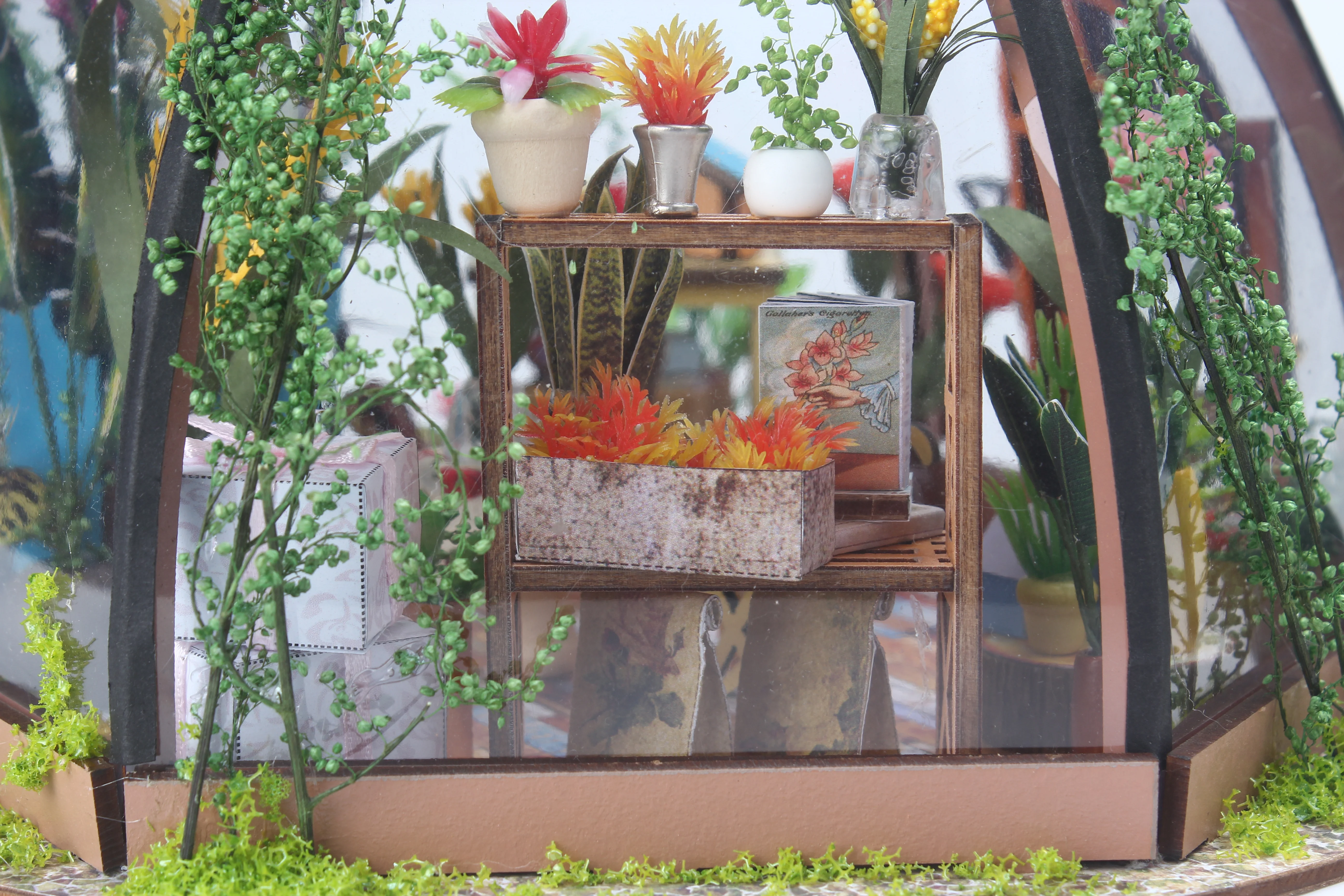 Rokrgeek Star Garden Cafe Miniature House DIY Kit - Image 10